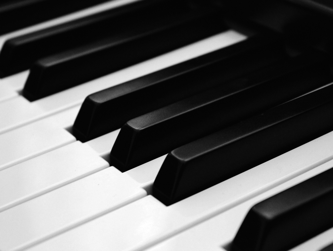 Imagen en detalle de teclado de piano