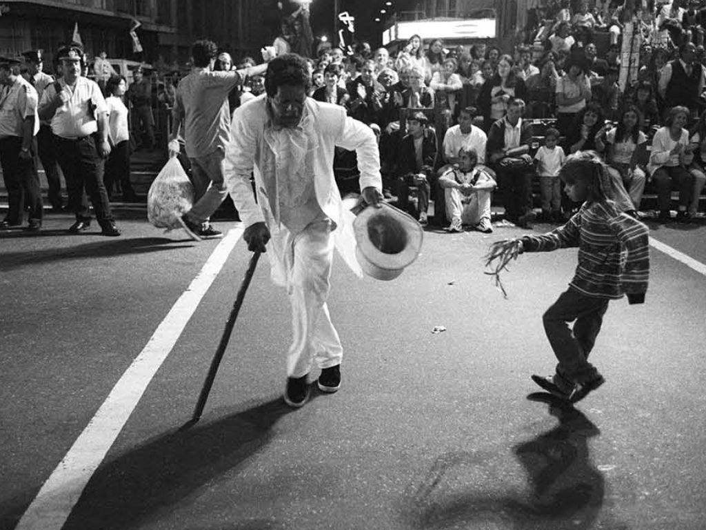 del 23/05 al 5/06 – Eventos de presentación de la revista Escribir danzas #2: «Comunidades que hacen danzas, danzas que hacen comunidades»