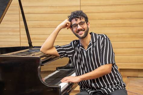 del 9/08 al 1/10 – Gira de conciertos del docente Javier Toledo