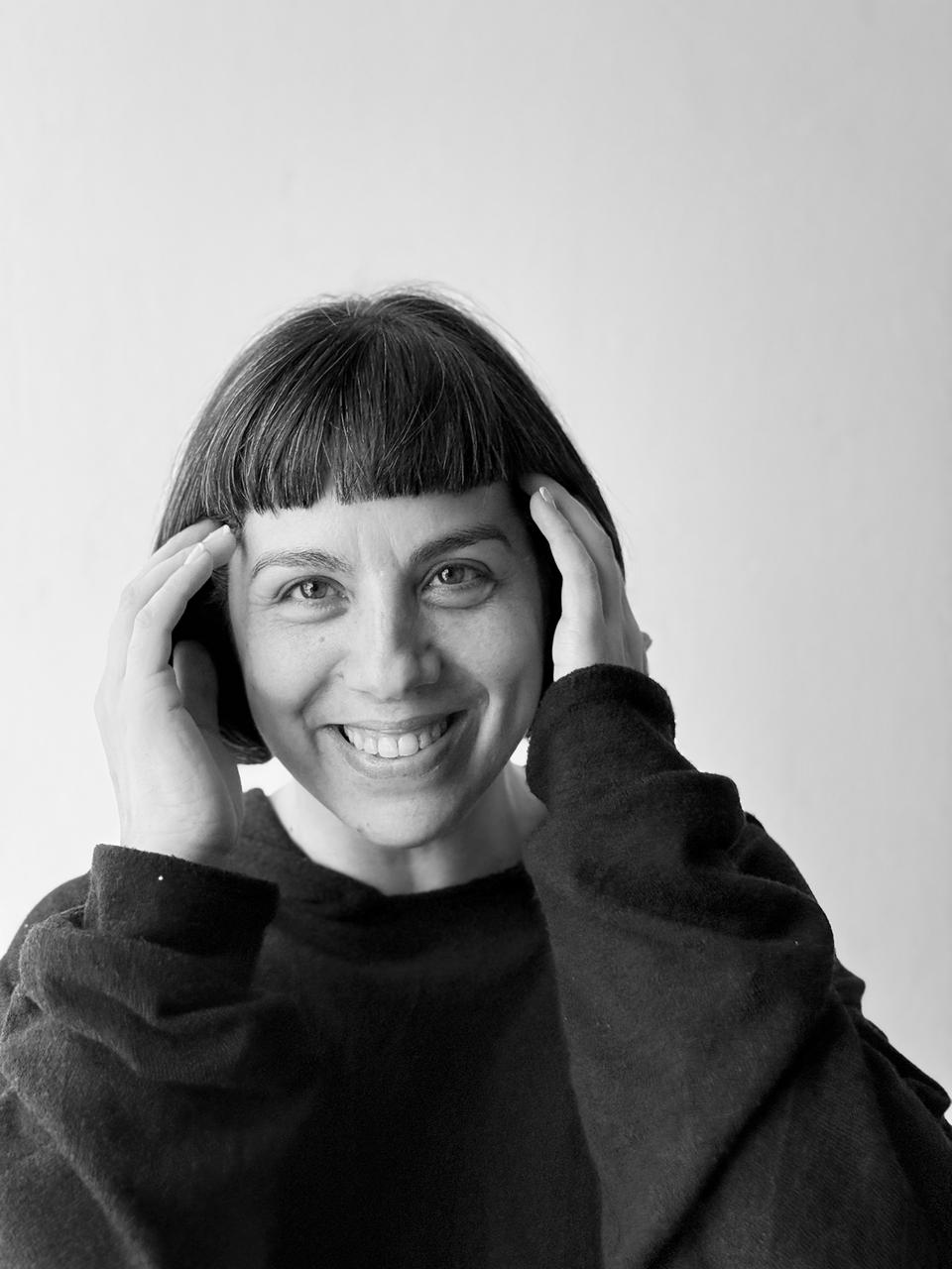 01/10 – Laboratorio intensivo Artista ETC. Prácticas expandidas en danza: producción, gestión y creación como campo integrado, a cargo de la docente Jimena García Blaya (ARG)